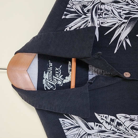 Jamaica Jaxx Black and Off White Leaves/Frons Hawaiian Short Sleeve Men's Shirt - Picture 2 of 12